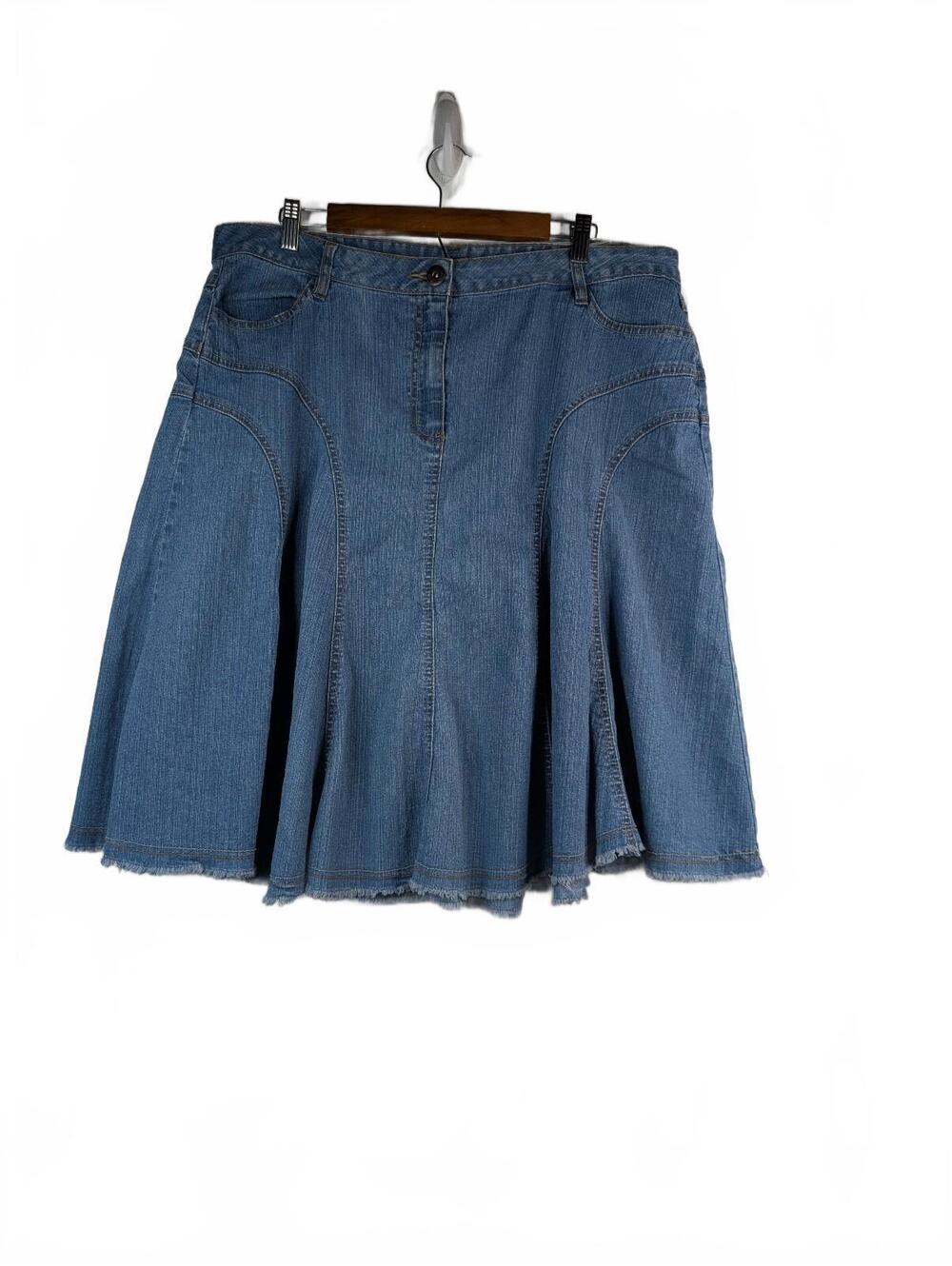 Vintage-Style Faded Glory A-Line Denim Skirt with Flared Trumpet Silhouette XL